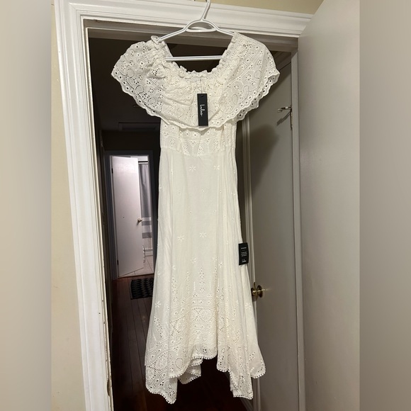 Lulus off the shoulder, eyelet white dress - Picture 1 of 3